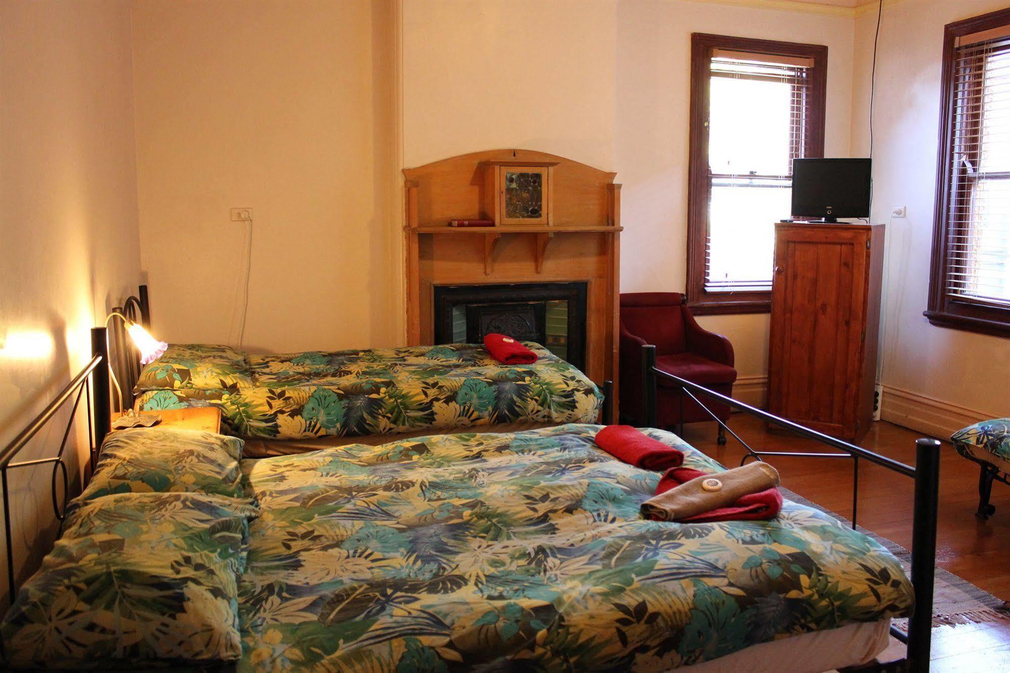 Burwood Bed And Breakfast Sydney Ngoại thất bức ảnh