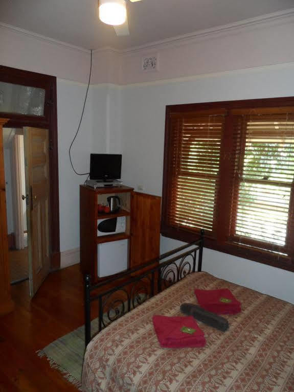 Burwood Bed And Breakfast Sydney Ngoại thất bức ảnh